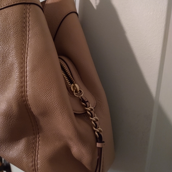 Light pink coach purse - Picture 9 of 9